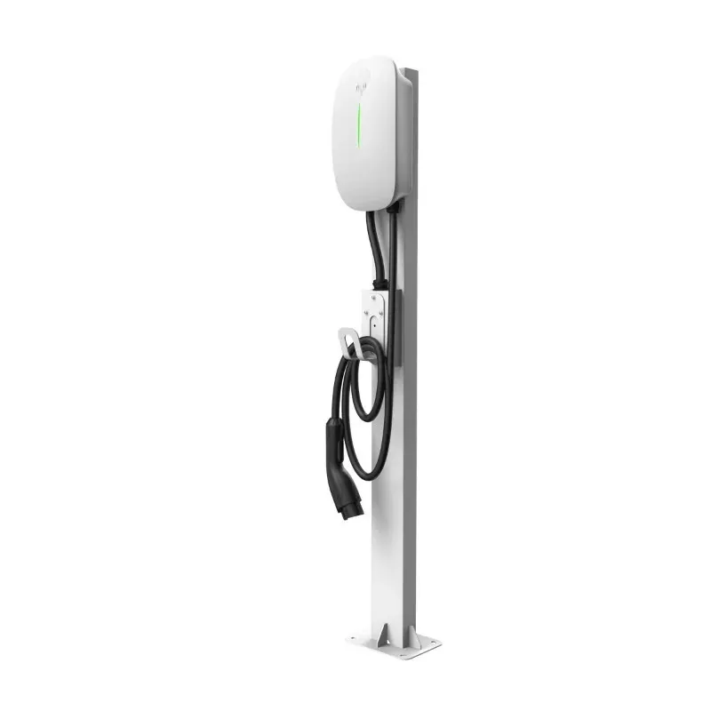 Borne de recharge CA résidentielle nord-américaine Entogo Silk 10/12 kW avec connecteur SAE J1772 et fiche NEMA 14-50 — view 5